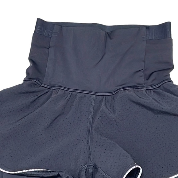 Lululemon Athletica Mini Shorts Black Size 6 - Picture 2 of 11